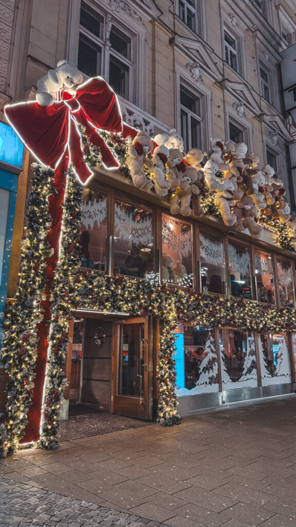 Teddy bear café at Freiraum, one of the best Christmas spots in Vienna